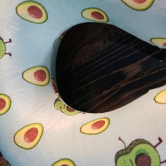 Avocado head rest in great condition! Vaycay Everyday brand. Super soft. - Picture 6 of 8